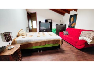 SE VENDE HERMOSA CASA EN TENJO
