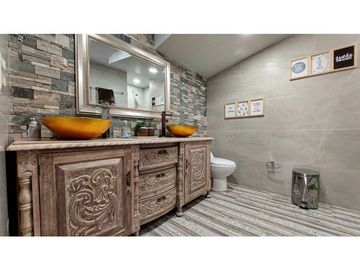 SE VENDE HERMOSA CASA EN TENJO