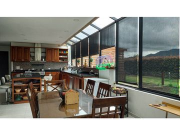 SE VENDE HERMOSA CASA EN TENJO