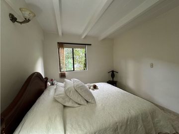 Se Vende Apartamento en Unidad Enclave La Mota