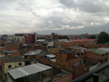 Arrendamos Apartamento Barrio Ingles 3hab, 2baños