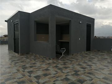 Arrendamos Apartamento Barrio Ingles 3hab, 2baños