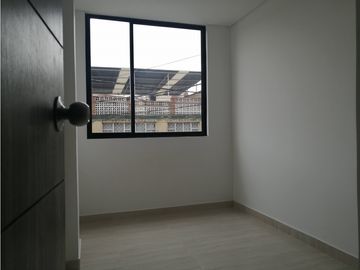Arrendamos Apartamento Barrio Ingles 3hab, 2baños