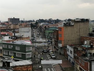 Arrendamos Apartamento Barrio Ingles 3hab, 2baños