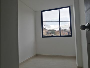 Arrendamos Apartamento Barrio Ingles 3hab, 2baños