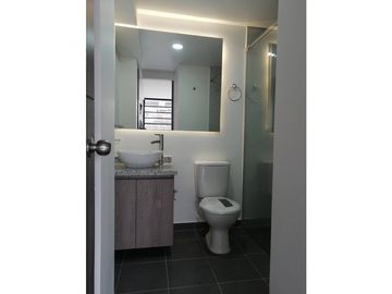 Arrendamos Apartamento Barrio Ingles 3hab, 2baños