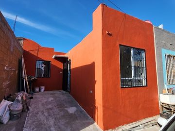 Casa en venta en Real de San Francisco 3 recámaras