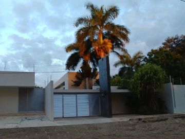 Residencia en venta en Cholul Yucatán