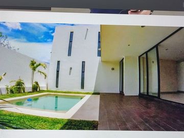 CASA  EN CHOLUL CON ALBERCA EN EL NORTE DE MERIDA YUCATAN