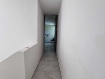 Venta de casa en privada Zelena Conkal, con una habitación en planta baja