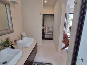 Casa en renta amueblada en el Centro de Mérida