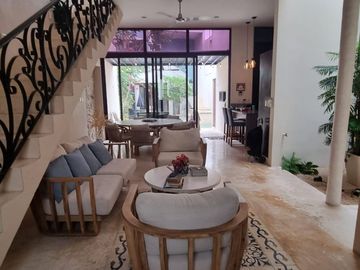 Casa en renta amueblada en el Centro de Mérida