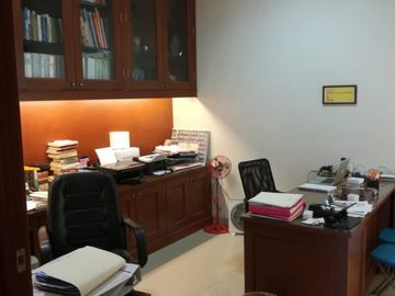 Venta de hermosa residencia de una planta en Zona Norte, Montecristo
