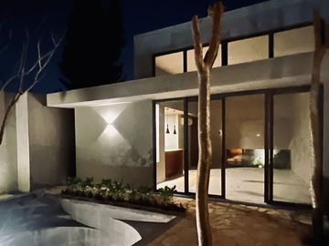 Venta de casa cerca de la plancha Mérida