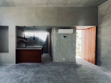 Venta de casa cerca de la plancha Mérida