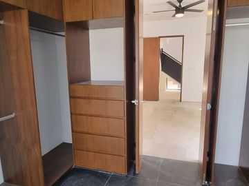 Venta de casa en Residencial Xcanatún, Mérida