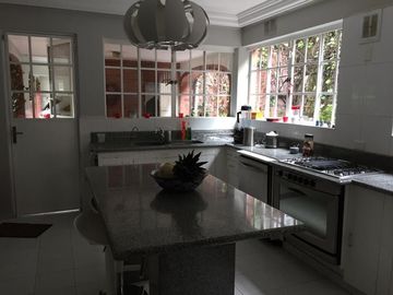 Casa Venta / Renta Lomas Hipódromo