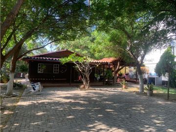Venta casa en Los Cocos de Playalinda