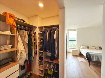 Se Vende o Alquila Apartamento Condominio La Reserva Av Centenario