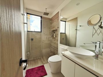 Se Vende o Alquila Apartamento Condominio La Reserva Av Centenario