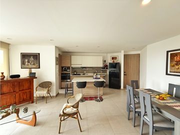 Se Vende o Alquila Apartamento Condominio La Reserva Av Centenario