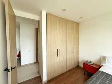 Se Vende o Alquila Apartamento Condominio La Reserva Av Centenario