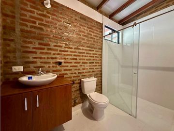 Casa campestre nueva en venta en condominio La Buitrera Palmira Valle