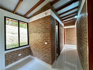 Casa campestre nueva en venta en condominio La Buitrera Palmira Valle