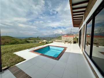 Casa campestre nueva en venta en condominio La Buitrera Palmira Valle