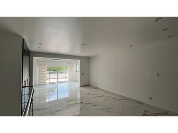 ALQUILER DE CASA EN SANTA CLARA ESQUINERA DE LAS VILLAS REMODELADA