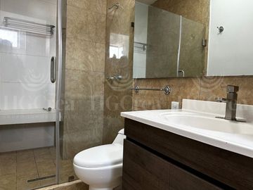 CASA EN VENTA EN VALLE DEL CONTRY