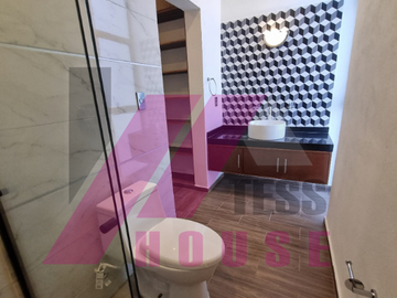 CASA EN VENTA EN FRACC. PRIVADO PUERTA PARAISO