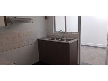 SAN BORJA SE ALQUILA-CASA DOS -PLANTAS-CÓDIGO –KCA-1172 / S/. 4,800.-