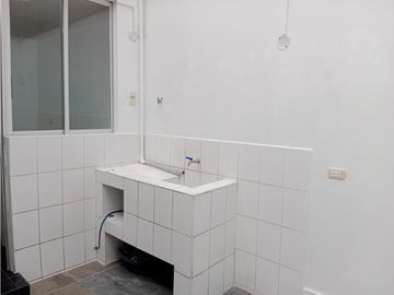 SAN BORJA SE ALQUILA-CASA DOS -PLANTAS-CÓDIGO –KCA-1172 / S/. 4,800.-