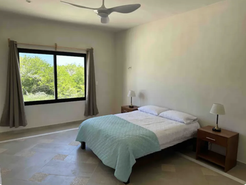 CASA EN VENTA SISAL, LUJO Y TRANQUILIDAD FRENTE AL MAR EN SISAL