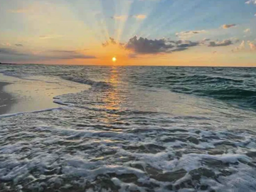 CASA EN VENTA SISAL, LUJO Y TRANQUILIDAD FRENTE AL MAR EN SISAL
