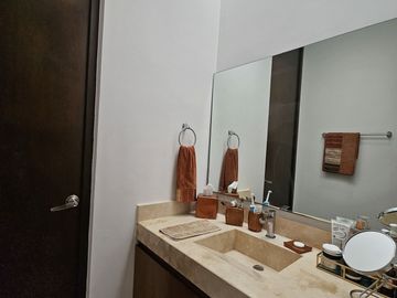 Casa en venta equipada  Mérida Yucatán, Privada Saó Temozón Norte