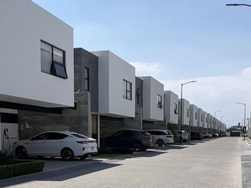 Casa Nueva en Venta, Metepec, EdoMéx.