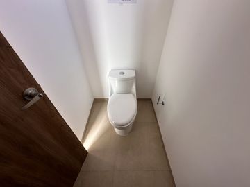 CASA EN VENTA DE 3 RECAMARAS CON ROOF TOP
