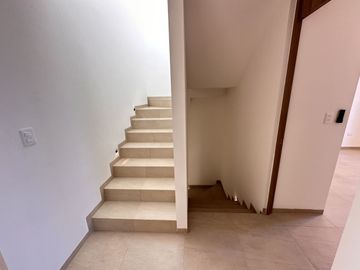 CASA EN VENTA DE 3 RECAMARAS CON ROOF TOP