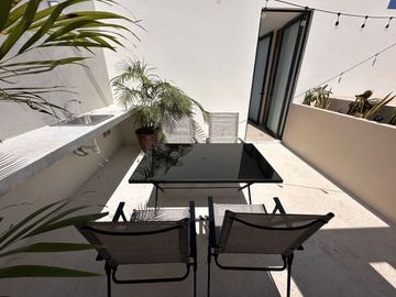 CASA EN VENTA DE 3 RECAMARAS CON ROOF TOP