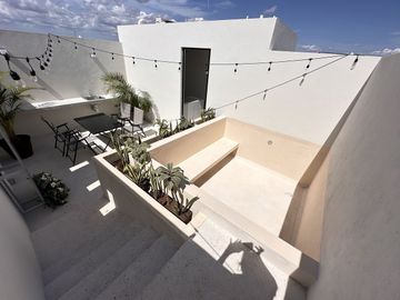 CASA EN VENTA DE 3 RECAMARAS CON ROOF TOP