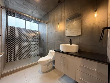 Casa Nueva Moderna con Doble altura en Venta en Zona Recta Cholula