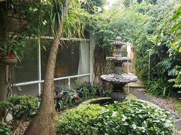 Casa en un nivel en venta en Rancho Cortés con 2155 de terreno y alberca