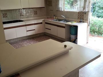 Casa en un nivel en venta en Rancho Cortés con 2155 de terreno y alberca
