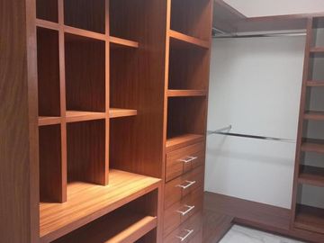 CASA EN VENTA EN CUERNAVACA, EN LOMAS DE VISTA HERMOSA, PARA ESTRENAR, CON HABITACIÓN EN PLANTA BAJA
