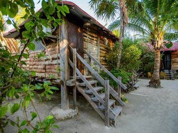 BUNGALOWS EN ISLA HOLBOX EN VENTA SUP. 294.02