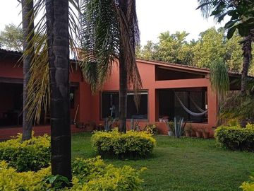 CASA EN CASA EN VENTA EN JIUTEPEC, ¡SUPER OPORTUNIDAD!