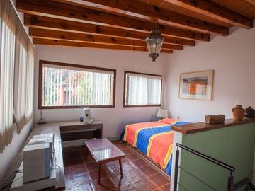 CASA EN CASA EN VENTA EN JIUTEPEC, ¡SUPER OPORTUNIDAD!