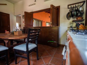 CASA EN CASA EN VENTA EN JIUTEPEC, ¡SUPER OPORTUNIDAD!